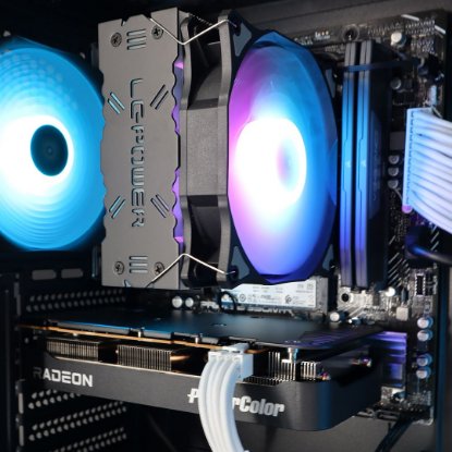 PREDNAROČILO - Računalnik EPOCH Ganymede / Ryzen 5 9600X, 32GB DDR5, 2TB SSD NVMe, AMD Radeon RX 9060 XT 16GB, WiFi, Windows 11, črn