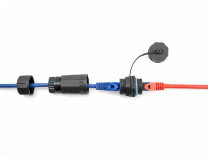 Adapter DELOCK RJ45 (Ž) na RJ45 (Ž) s kućištem i zaštitnom kapicom, otporan na vodu
