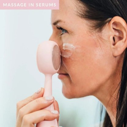 Uređaj za njegu lica PMD BEAUTY Clean PRO RQ komplet, rozi